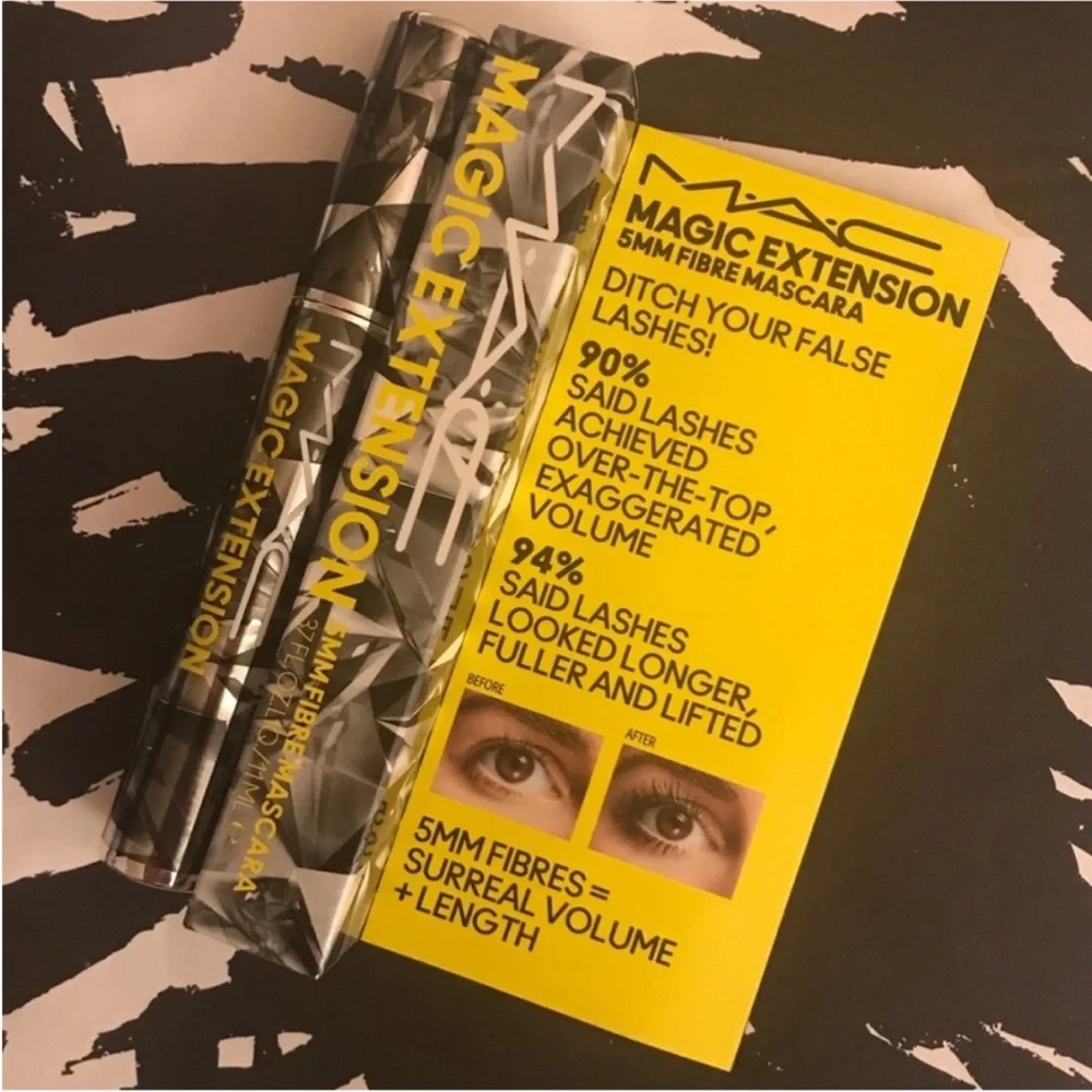 MAC Cosmetics Magic Extension 5mm Fibre Mascara in Extensive Black, 11 ml